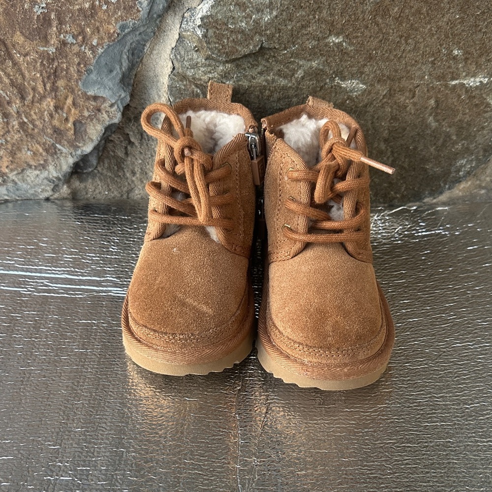 UGG Kids Chestnut Brown Suede Lace-Up Boots